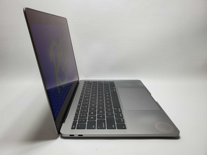 MacBook Pro 2017 13\\" Core i5-7360U @ 2.3 GHz 8GB Ram 500GB SSD *READ* (