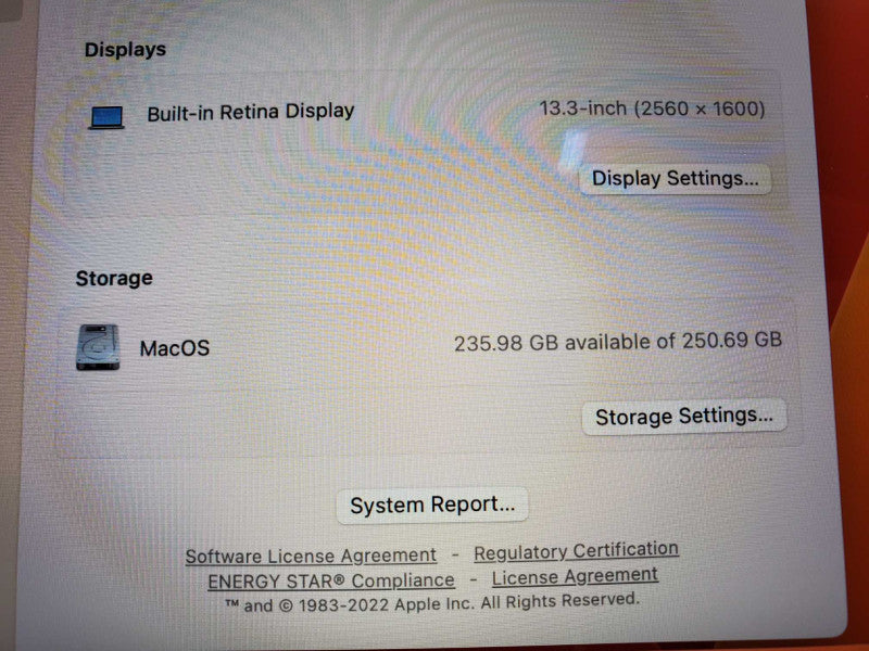 MacBook Pro 2017 13\\" Core i5-7360U @ 2.3 GHz 16GB Ram 250GB SSD *READ* (