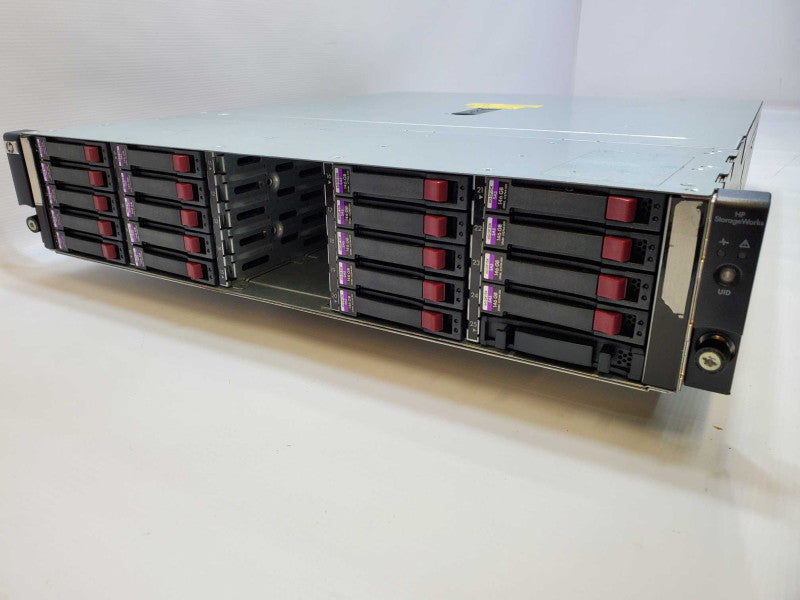 HP Storageworks D2700 SAS Disk Array AJ941A 25-Bay 19x Caddies 2.5\\" No HDD (