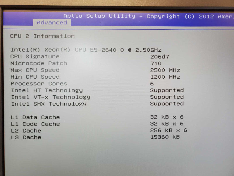 Lenovo ThinkServer RD530 2x E5-2640 @ 2.5 GHz 32GB 8x 2.5\\" No HDD LSI 9260-8i (