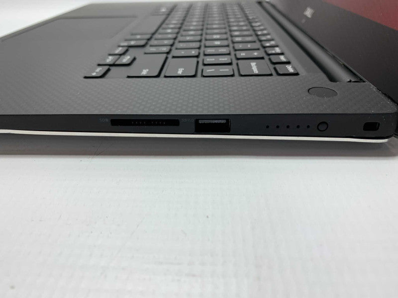 DELL XPS 15 9570 4K Tocuh with i9-8950HK CPU 32GB RAM & 512GB NVME Storage  -