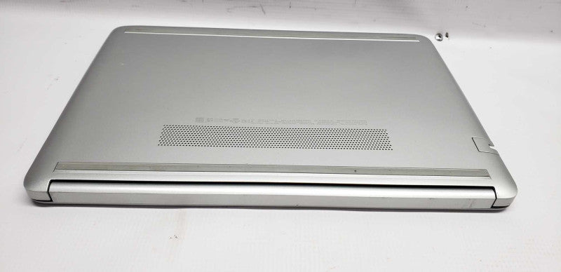 HP 14-CF0008ca i5-8250u @ 1.60ghz / 8gb ram / 240gb ssd / 14\\" #