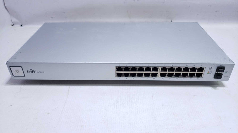 Ubiquiti Networks UniFi US-24 24 Ports Rack-Mountable Gigabit Ethernet Switch [