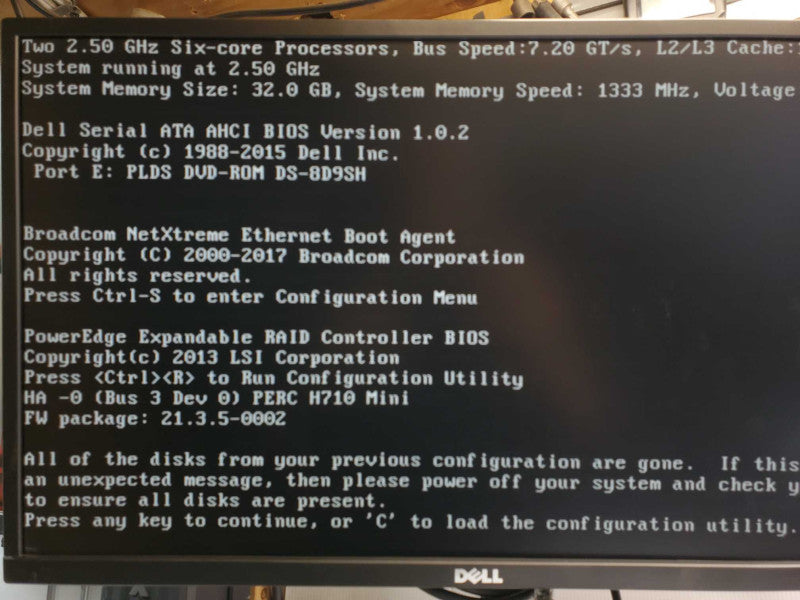 Dell PE R720, 2x Xeon E5-2640 2.5GHz, 32GB RAM, 2x PSU, H710 Mini, 3.5\\" _
