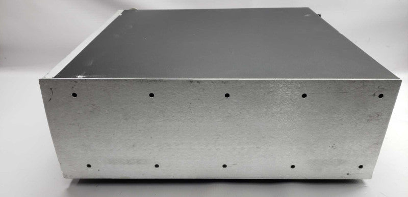 custom PC Barebone / p8p67 deluxe motherboard / no ram / no cpu / read #
