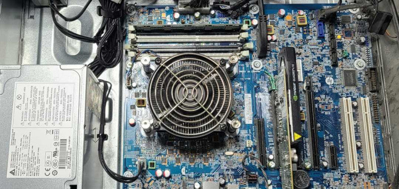 HP Z220 Xeon E3-1240 V2 @3.4GHz 8GB RAM Nvidia Quadro 410 512MB NO HDD NO OS $
