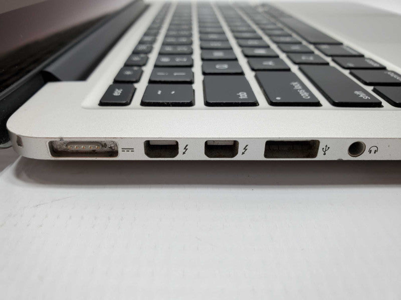 Macbook Pro 2012 13\\" Retina Core i7-3520M @ 2.9GHz 8GB Ram 500GB SSD (