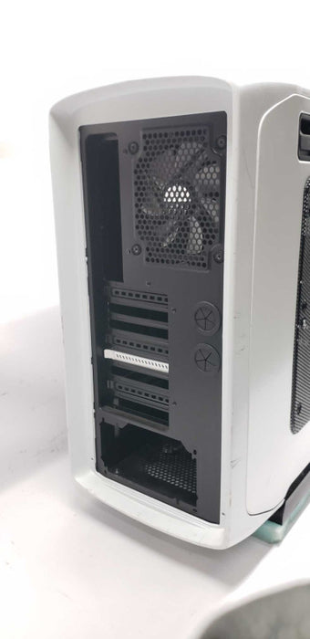 Computer case unknown brand/model / white / 2x 120mm corsair fans included #