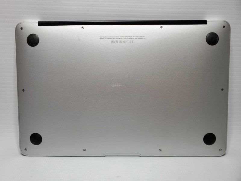 MacBook Air 2015 11\\" Core i5-5250U @ 1.6 GHz 4GB DDR3 120GB SSD (