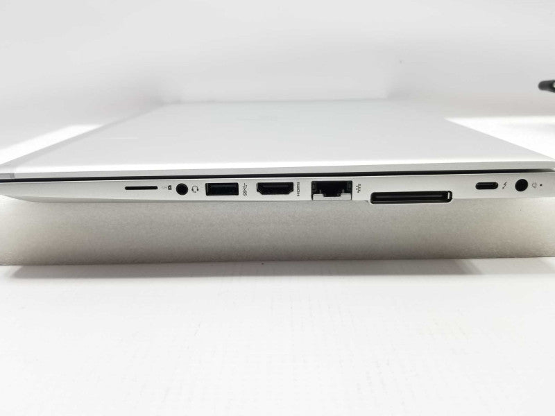 HP EliteBook 830 G5 13.3\\", i7-8665U 1.9GHz/8GB DDR4, 480GB SSD. ~