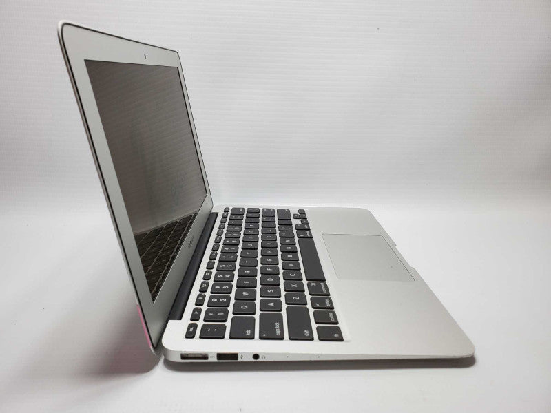 Macbook Air 2014 11\\" Core i5-4260U @ 1.4 GHz 4GB Ram 120GB SSD (
