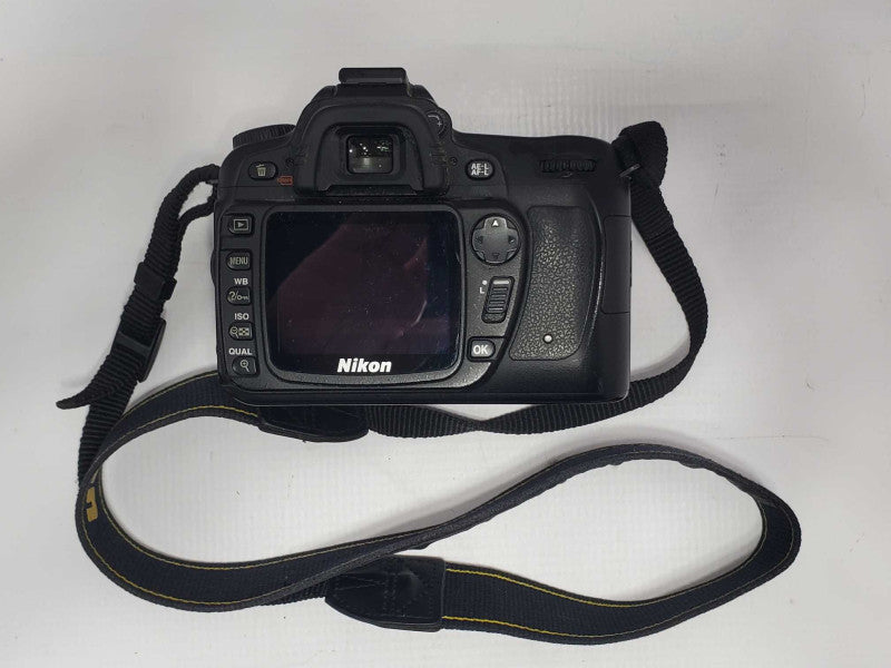 NIKON D80 10.2MP DSLR Camera (AS-IS) |