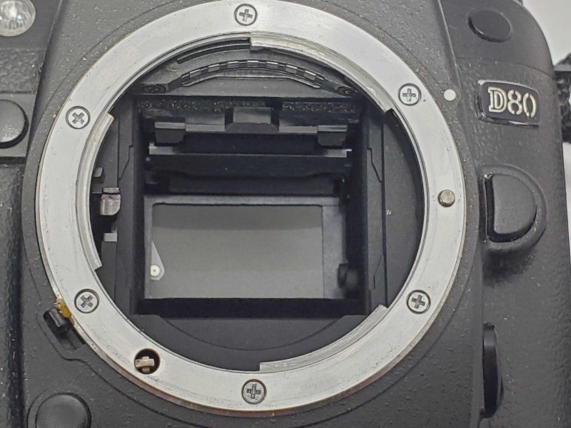 NIKON D80 10.2MP DSLR Camera (AS-IS) |