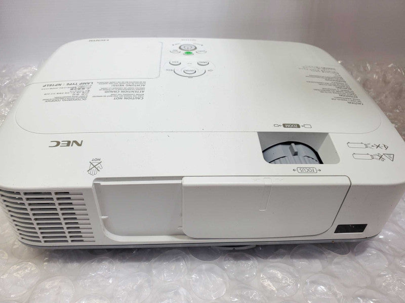 NEC NP-M311W WXGA 3LCD Theater Room HDMI Projector 3,100 Lumens only 39h Used )