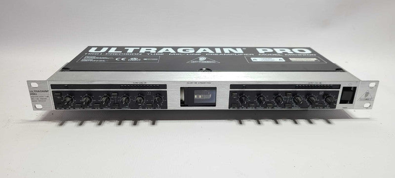 BEHRINGER ULTRAGAIN PRO MIC2200 Valve Tube Mic/Line Preamp Studio Rack Unit $