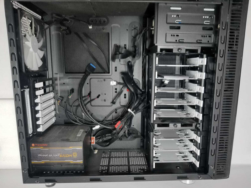 black computer case/ ThermalTake smart 650w 80 plus bronze certified ~