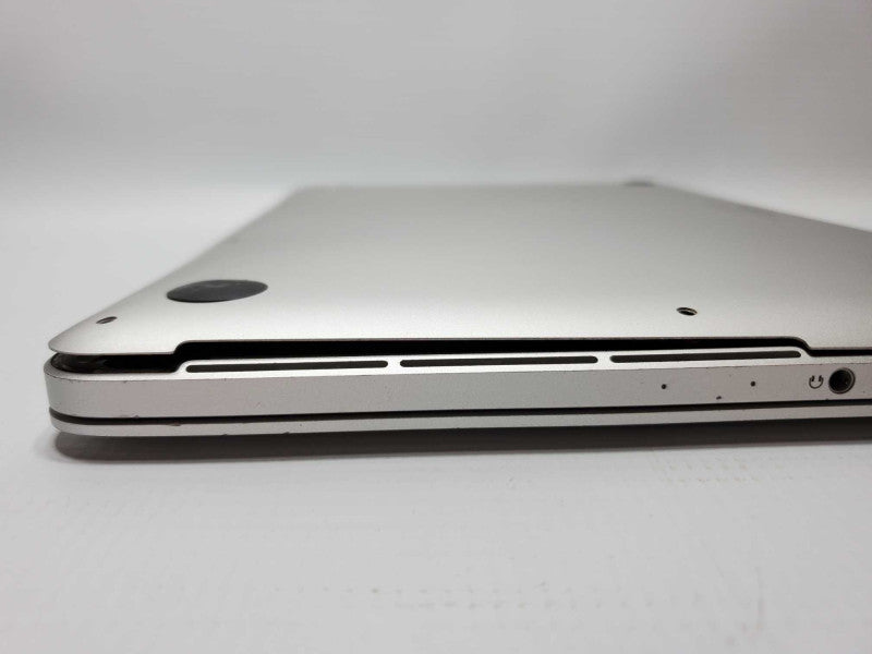 MacBook Pro 2015 13\\" Retina i5-5257U @ 2.7 GHz 8GB Ram 250GB SSD *AS IS* (