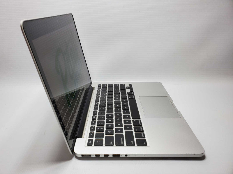 Macbook Pro 2013 13\\" Core i5-4258U @ 2.4 GHz 8GB Ram 250GB SSD (