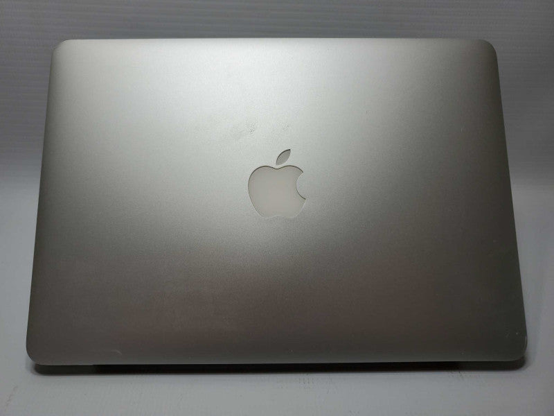 Macbook Pro 2013 13\\" Core i5-4258U @ 2.4 GHz 8GB Ram 250GB SSD (