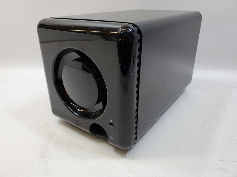 Data Robotics DROBO DR04D-D Gen2 4 Bay Redundant Storage (