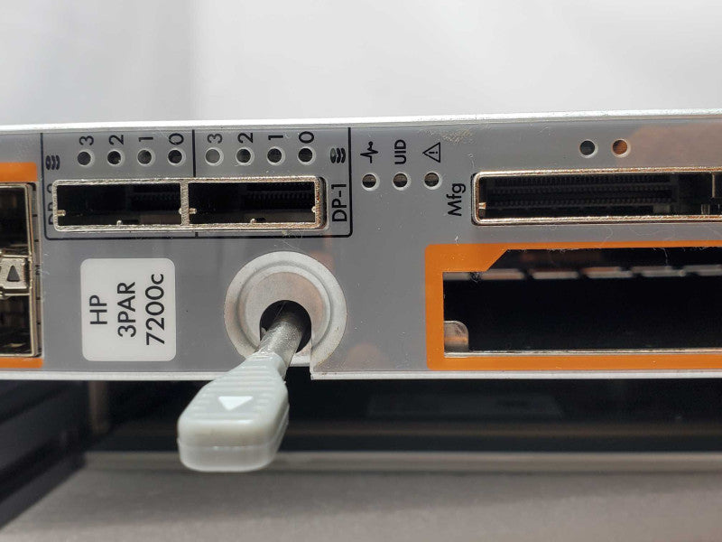HP StoreServ 3PARA-SV1009 24-Bay 2.5\\" 1x 3PAR 7200C, 2x PSU, AS-IS, Read _