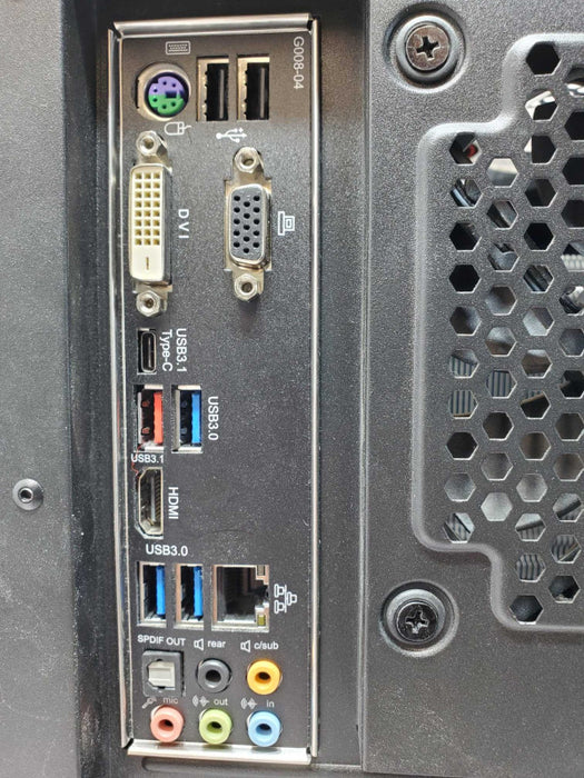 Custom/Gigabyte PC, Core I5-6600K 3.5GHz, 16GB DDR4, No HDD _