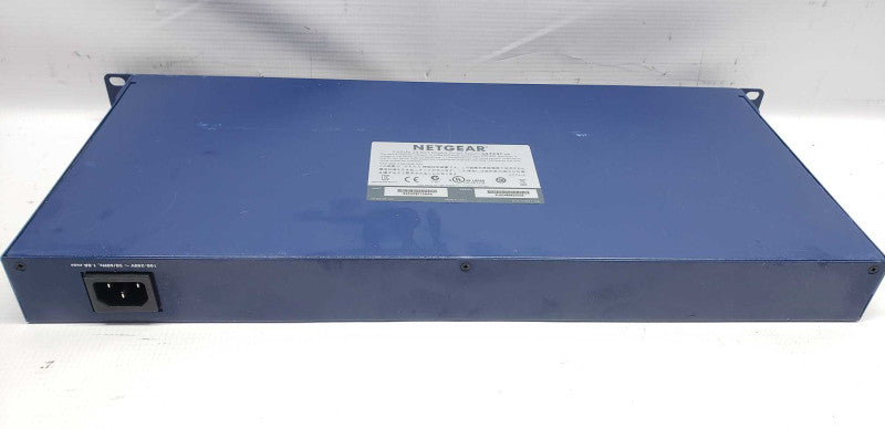 Netgear Prosafe 24x port gigabit switch GS724T V4 / fact.reset default #