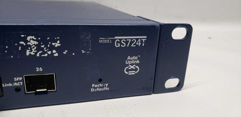 Netgear Prosafe 24x port gigabit switch GS724T V4 / fact.reset default #
