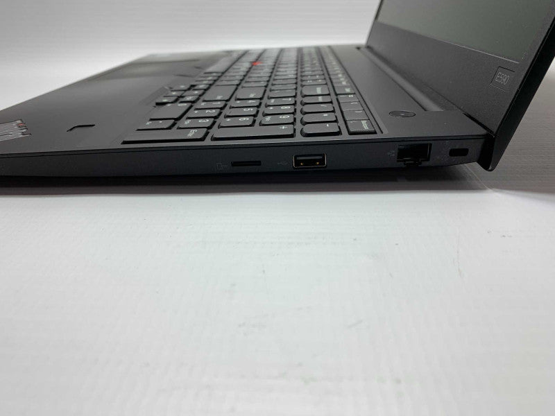 16\\" Lenovo E590 with i5-8265U 16GB GB RAM & 256GB SSD  -
