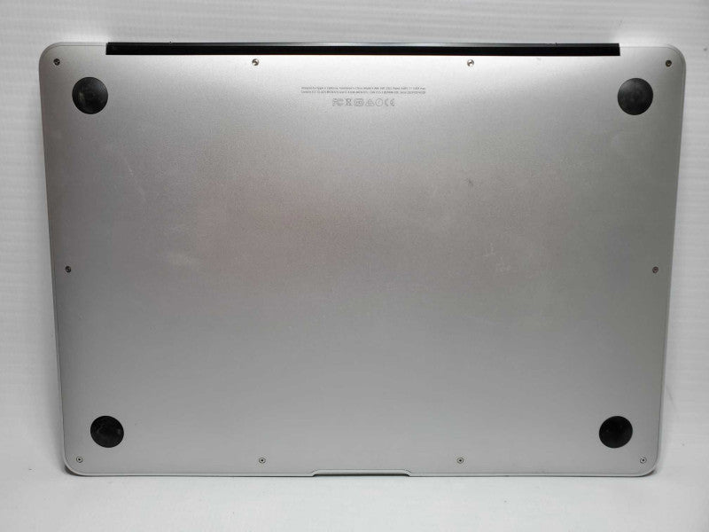 MacBook Air 2015 13\\" Core i5-5250U @ 1.6 GHz 8GB Ram 250GB SSD (