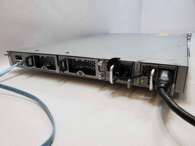 Cisco Nexus 5500 Switch N5K-C5548UP 32 Port Switch (