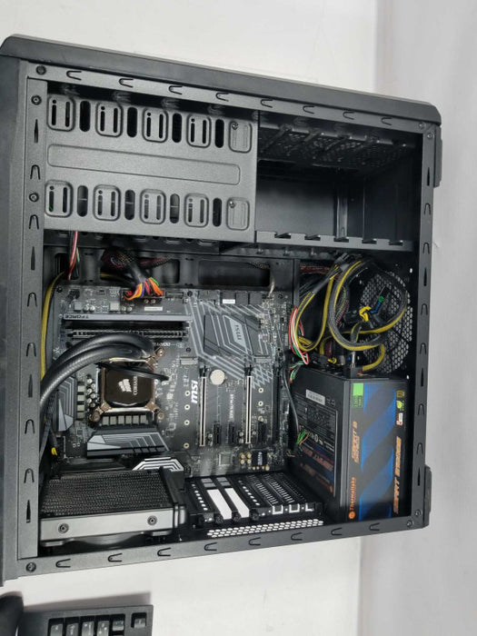 Gaming PC MSI Z370-SLI, I5-8600K 3.6Ghz, 12GB RAM ~