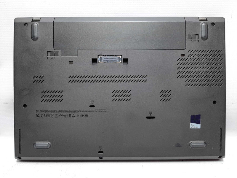 Lenovo T460s i5-6300U @ 2.4GHz 8GB RAM 120GB SSD  +