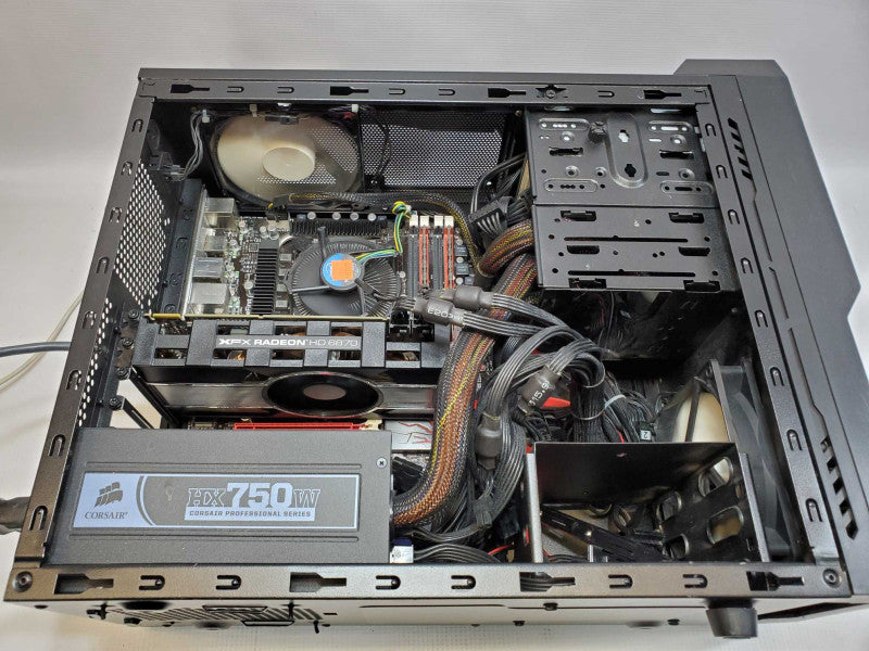 Custom PC ASUS Maximus III GENE Core i3-550 @ 3.2GHz 4GB Ram No HDD HD6870 (