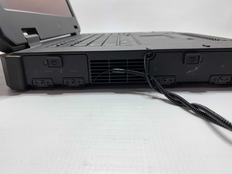 dell latitude 14 rugged extreme 7414 with i5-6300U CPU 8GB RAM & 256GB SSD  -