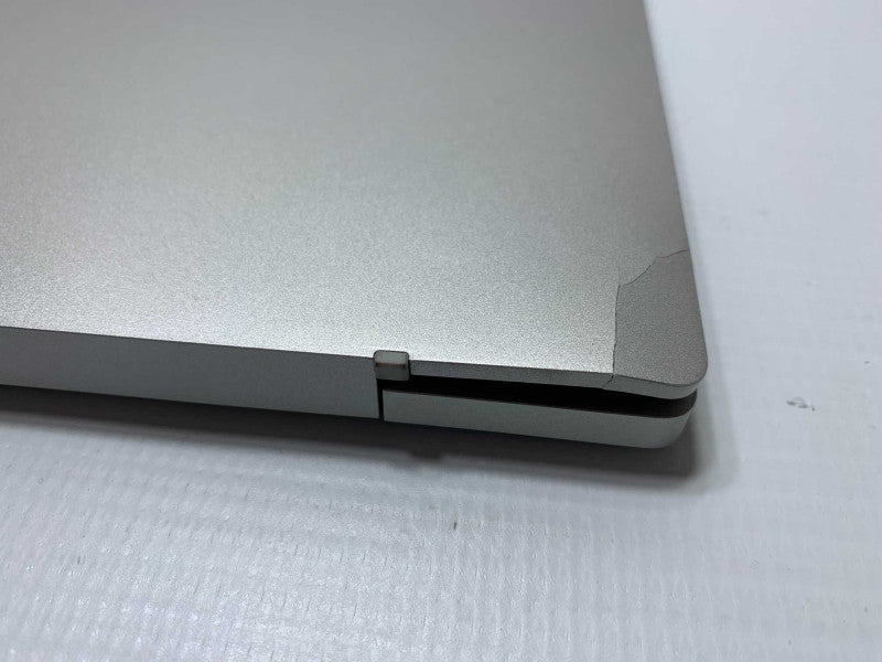 14\\" Samsung Galaxy Book Go Laptop with Snapdragon 7c Gen 2 @ 2.55GHz -