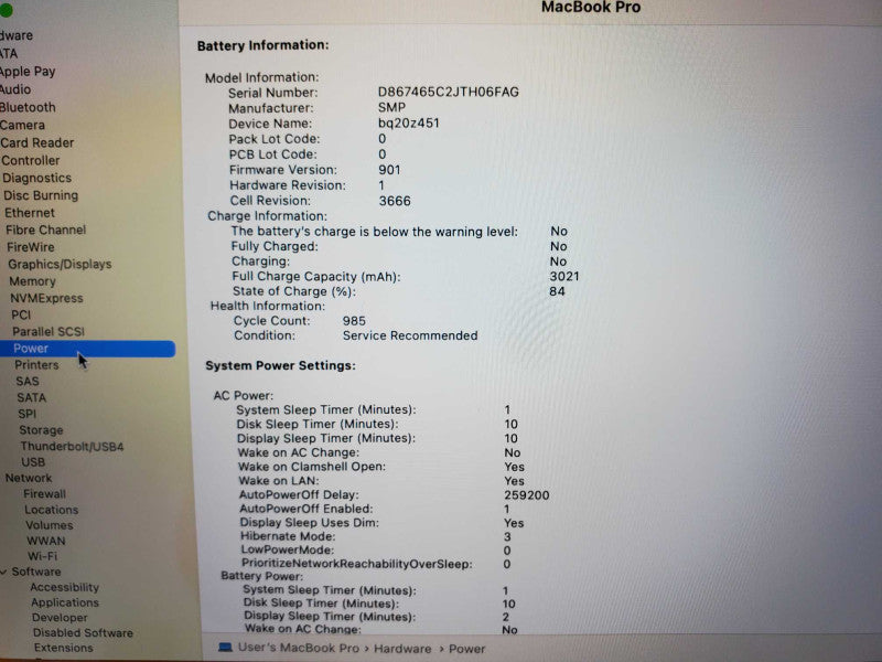 MacBook Pro 2017 13\\" Core i5-7360U @ 2.3 GHz 8GB Ram 250GB SSD *READ* (