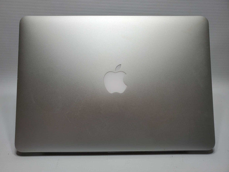 MacBook Pro 2015 13\\" Retina i7-5557U @ 3.1 GHz 16GB Ram 250GB SSD *READ* (