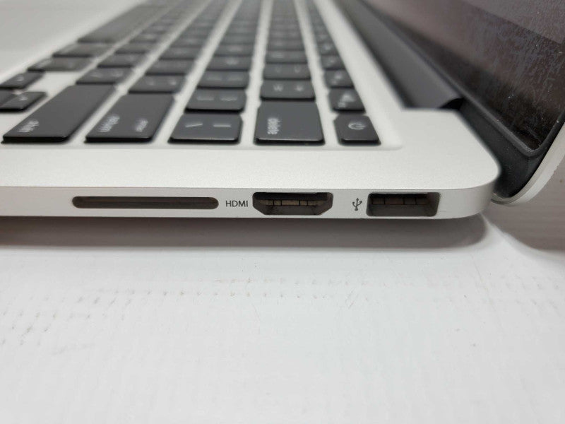 MacBook Pro 2015 13\\" Retina i7-5557U @ 3.1 GHz 16GB Ram 250GB SSD *READ* (