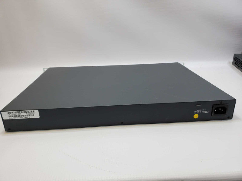 HP 2530-24G-PoE+ Switch J9773A, Rack Ears included (