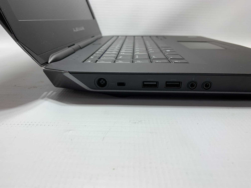 Dell Alienware 15 with i7-4720HQ CPU 16GB RAM & 1TB HDD READ -