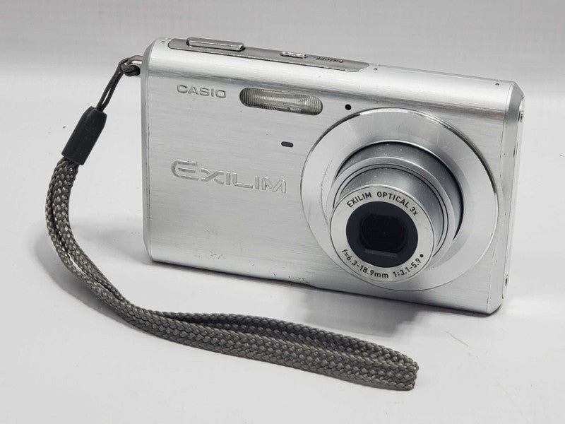 CASIO Elixim EX-Z60 6.0MP Digital Camera |