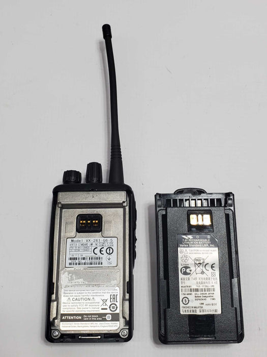 Vertex VX-261 2-Way Radio 403-470 MHz FCC ID: AXI11284620 (AS-IS) |