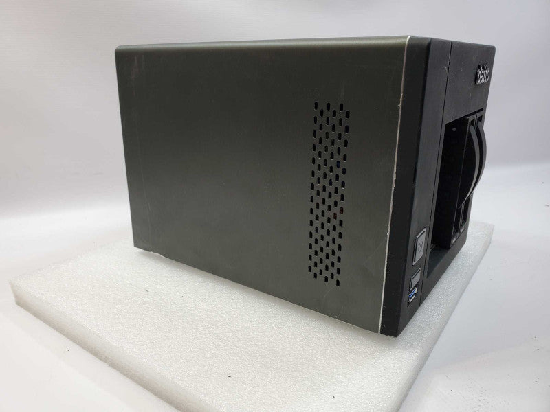 Datto S3B3000 NAS 3 Business 3000 4-BAY AS-IS, 2 BAYS are missing, NO POST (