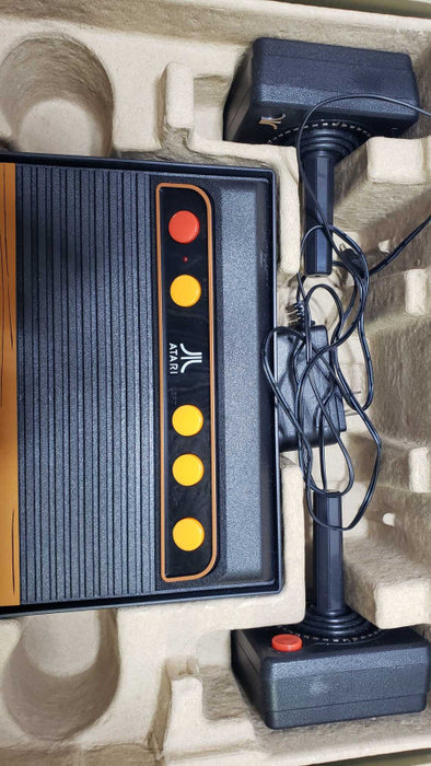 Atari 40Th Anniversary Flashback 8 Gold HD AR3620 w/ power adapter[
