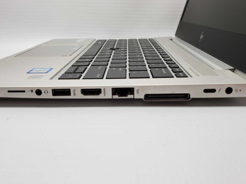 HP EliteBook 830 G6 13.3\\" Core i7-8665U @ 1.9 GHz 16GB DDR4 500GB SSD (