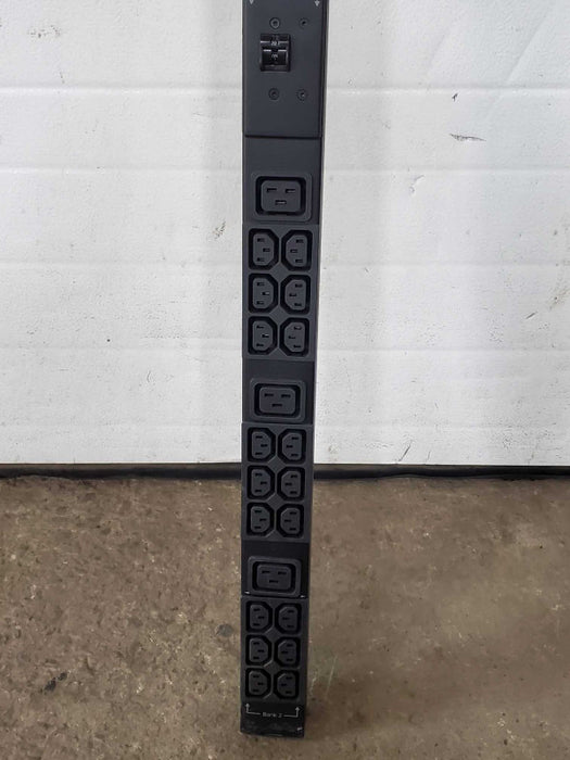 APC AP8841 Rack PDU Metered, Zero U,30A 200/208V 36x C13 & 6x C19 L6-30P _