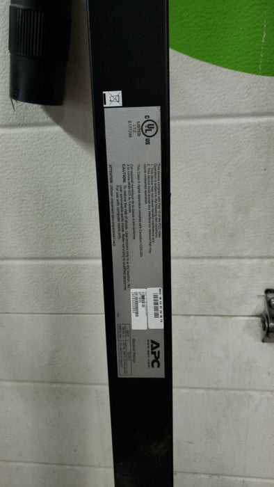 APC AP7868 - Rack Power Distribution Unit - 208 VAC - 36 Outlets [