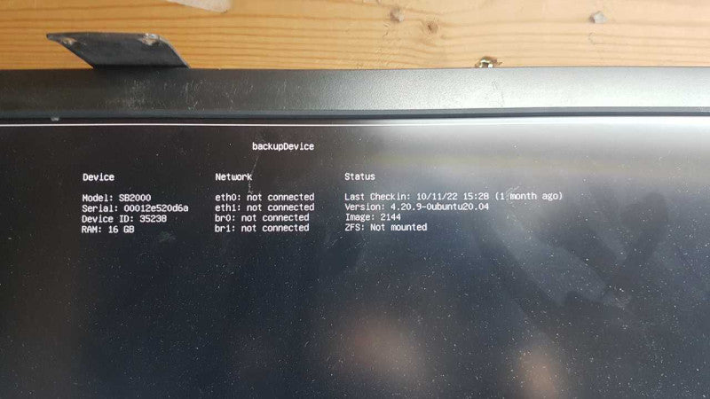 Datto SB2000 Seris 2 NAS / 16gb ram / unknown cpu / READ #