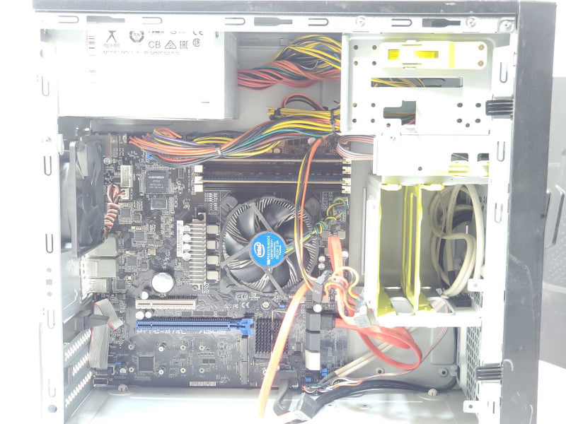 Custom/Asus WS, Xeon E-2124 3.3GHz, 16GB DDR4, 2x 3.5\\" HDD Caddies _